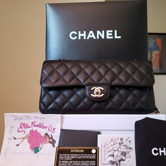 CHANEL Handbags - Chanel classic single flap black caviar silver har
